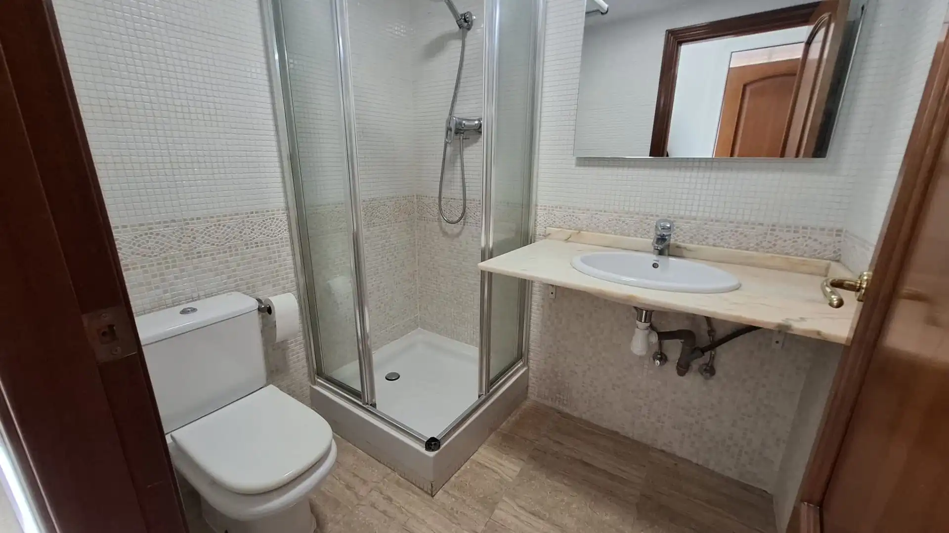 Baño de Dúplex en venta en Vallirana con Aire acondicionado, Calefacción y Terraza