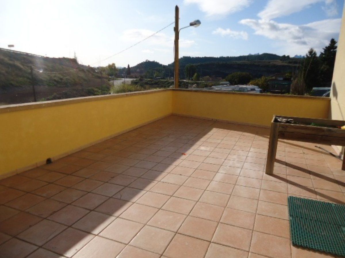 Terrassa de Casa o xalet en venda en Manresa amb Calefacció i Terrassa