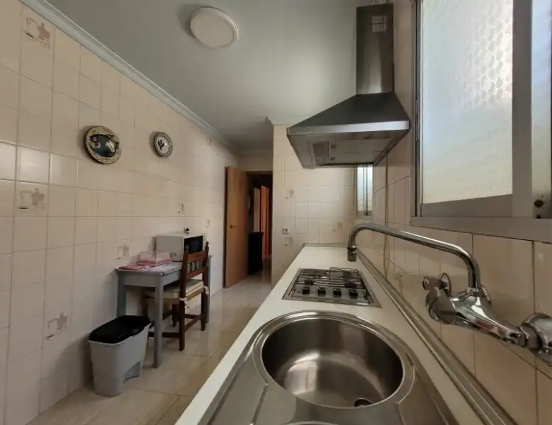 Küche von Dachboden zum Verkauf in Málaga mit Klimaanlage, Heizung und Terrasse