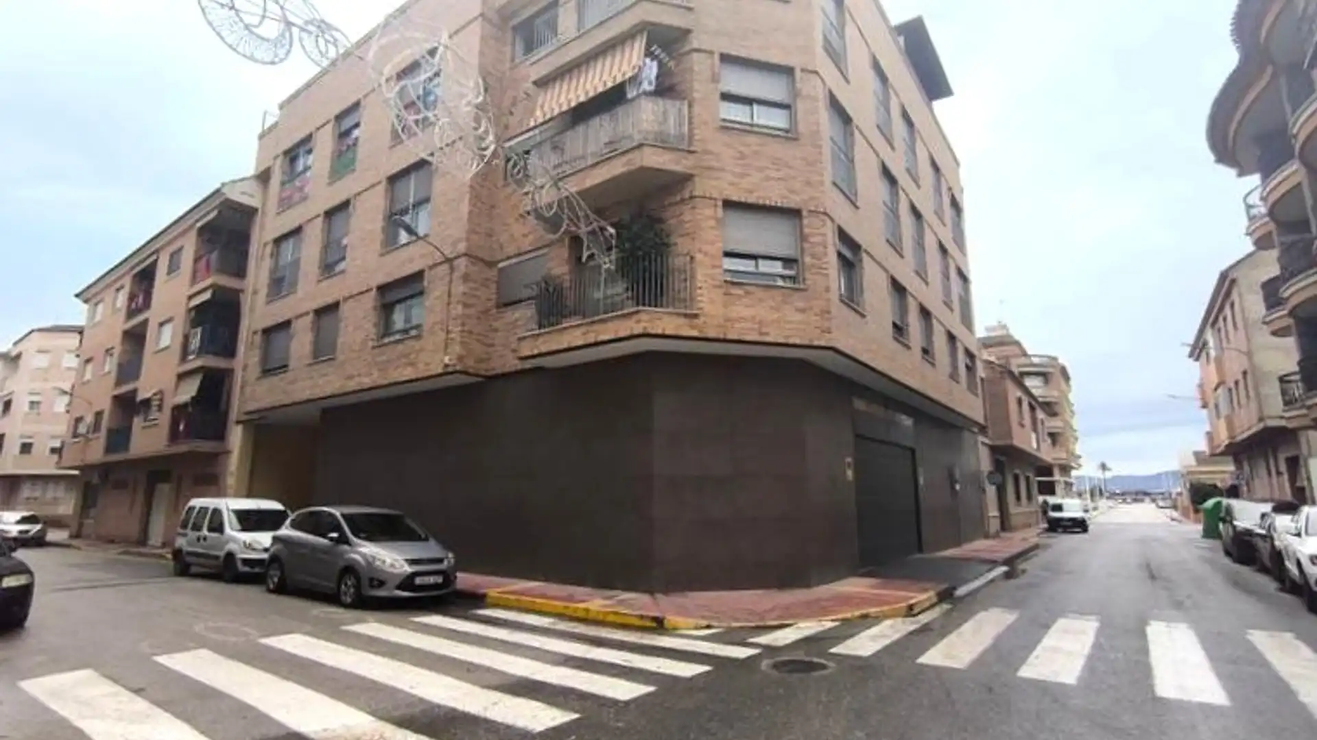 Vista exterior de Piso en venta en Orihuela