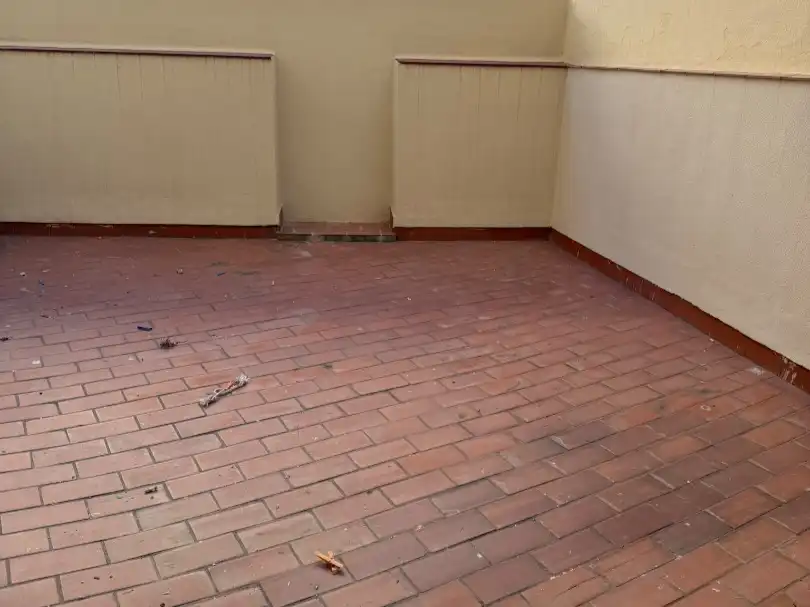 Piso de alquiler en La Línea de la Concepción, Cádiz