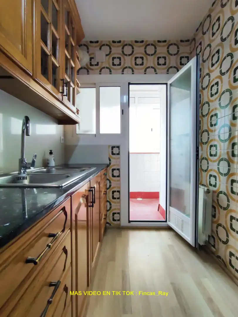 Cocina de Piso en venta en Caldes de Montbui con Aire acondicionado, Calefacción y Horno