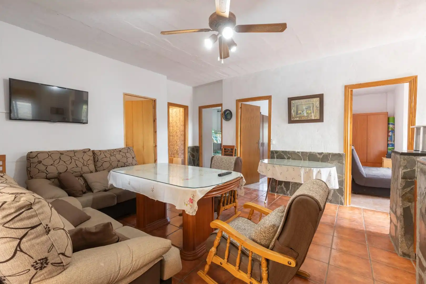 Sala de estar de Finca rústica en venta en Cogollos de la Vega con Jardín privado y Piscina
