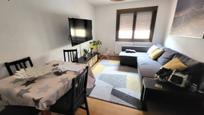 Living room of Flat for sale in Sabadell  with Heating and Parquet flooring