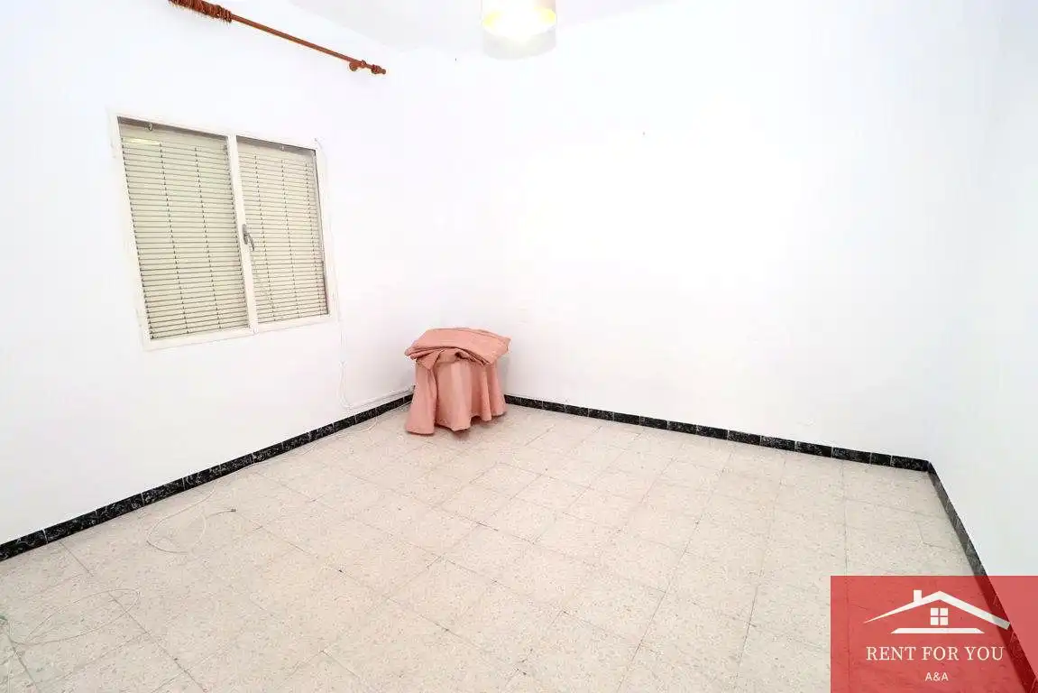 Habitación de Planta baja en venta en Alhaurín El Grande con Aire acondicionado y Trastero