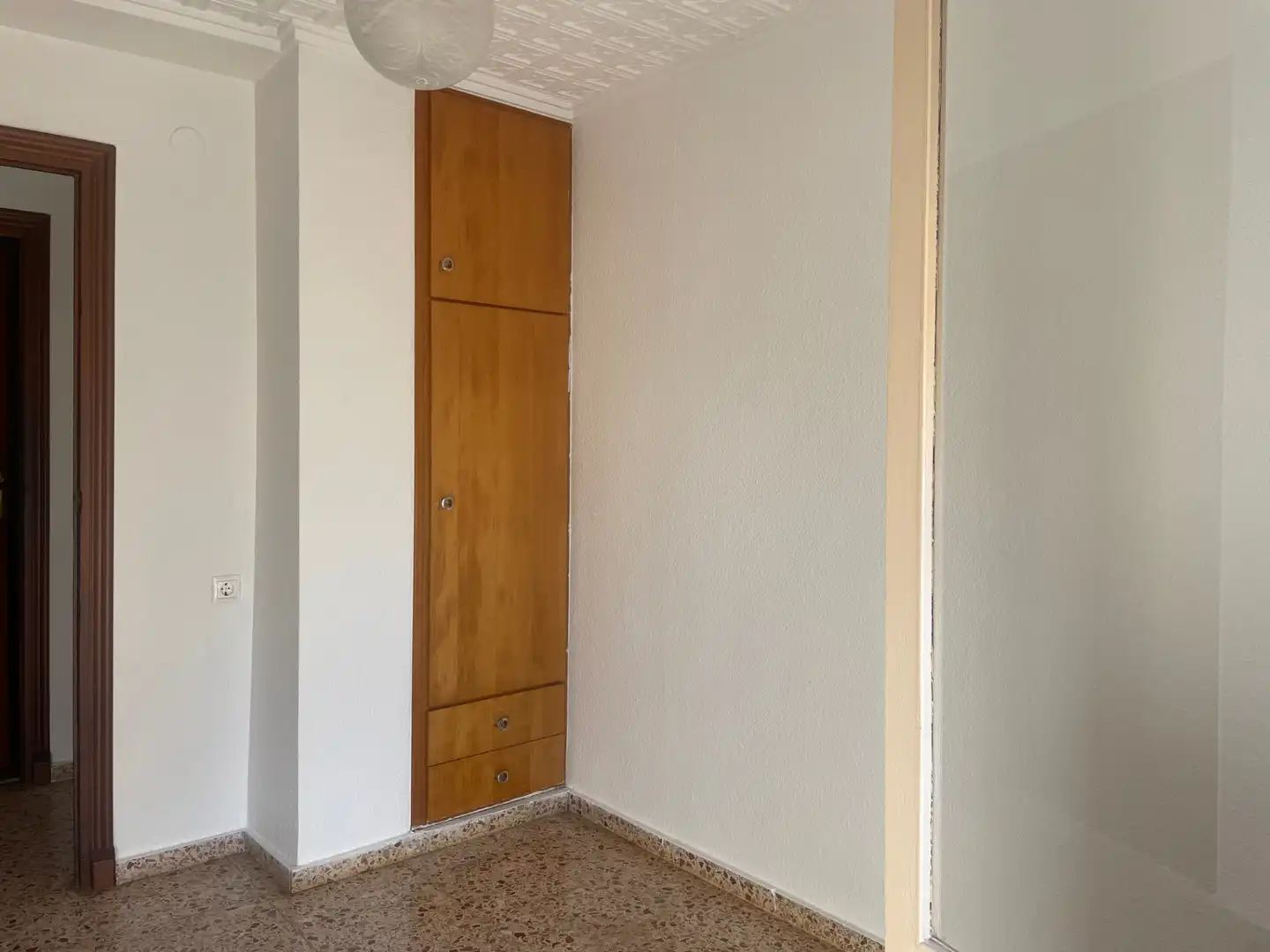 Flat for rent in Calle Fray Luis de Granada, 25, Plaza Castelar - Mercado Central