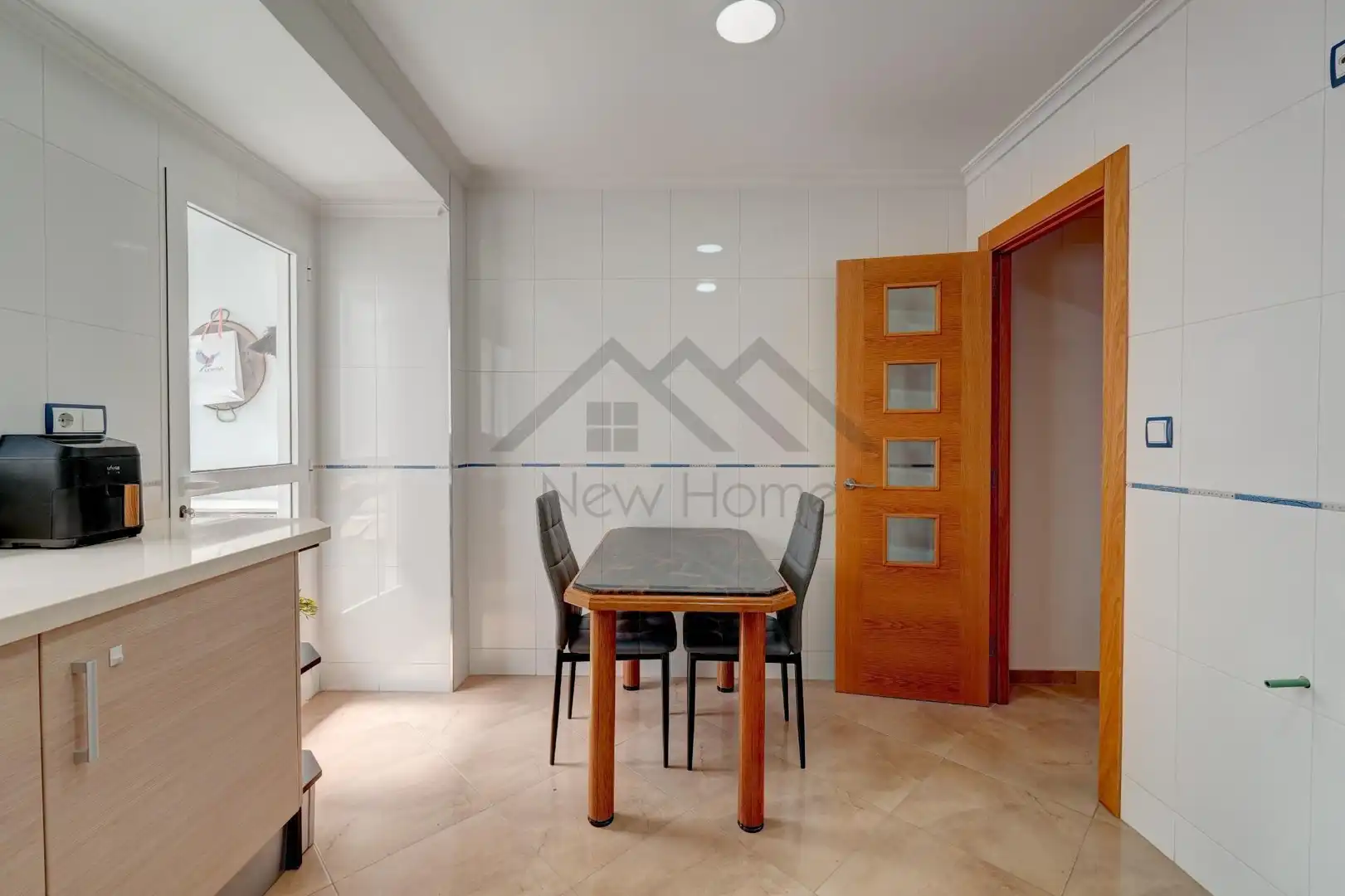Dining room of Flat for sale in La Pobla de Vallbona  with Air Conditioner, Heating and Balcony