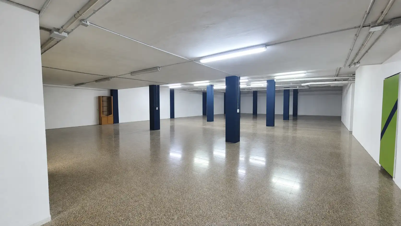 Fabrikhallen zur Miete in Carrer de José M. Torrijos, 5, Eixample
