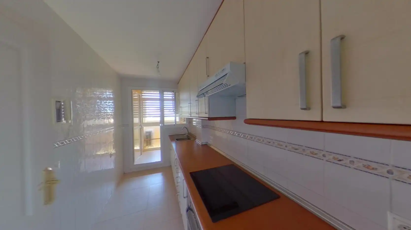 Cuina de Apartament en venda en Mijas amb Traster i Piscina