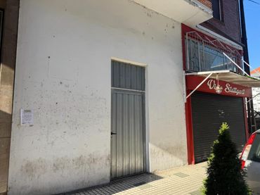Local comercial en venda a Los Corrales de Buelna - CANTEROS DE BUELNA 3