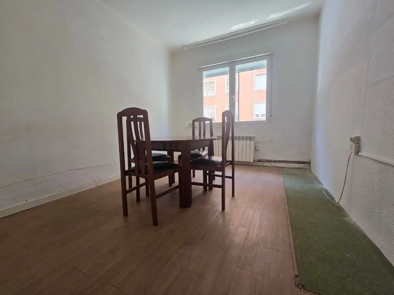 Esszimmer von Wohnungen zum Verkauf in  Logroño mit Heizung und Abstellraum