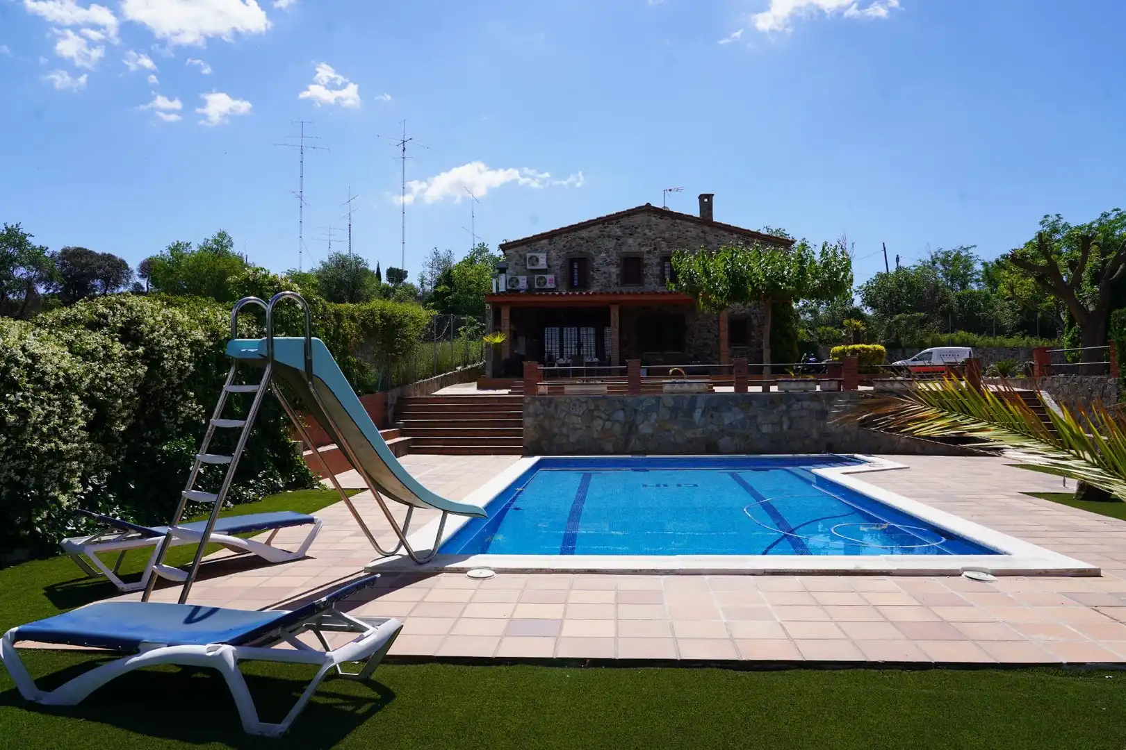 Schwimmbecken von Country house zum Verkauf in Granollers mit Klimaanlage, Privatgarten und Terrasse