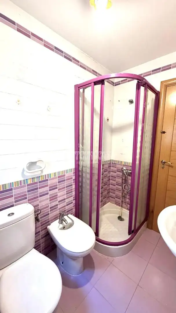 Baño de Piso en venta en Parla con Aire acondicionado, Calefacción y Parquet