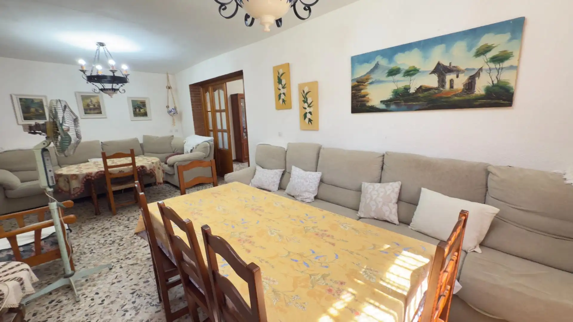 Sala d'estar de Finca rústica en venda en Gibraleón amb Aire condicionat, Jardí privat i Terrassa