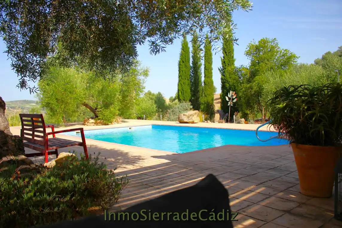 Casa rústica amb piscina en venda a Algodonales, imagen 2
