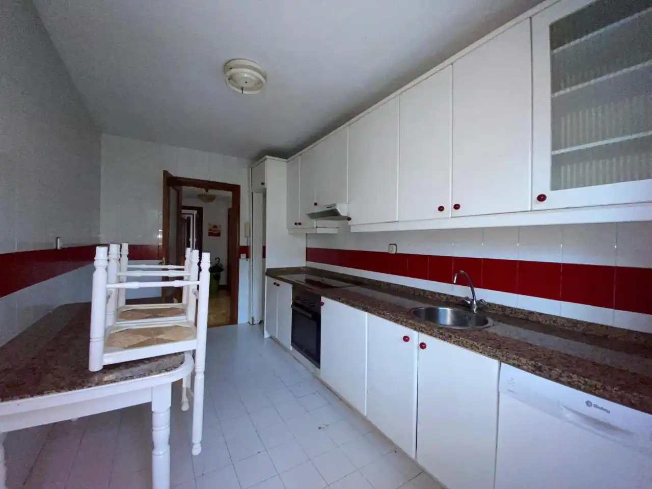 Cocina de Piso en venta en Oviedo  con Trastero