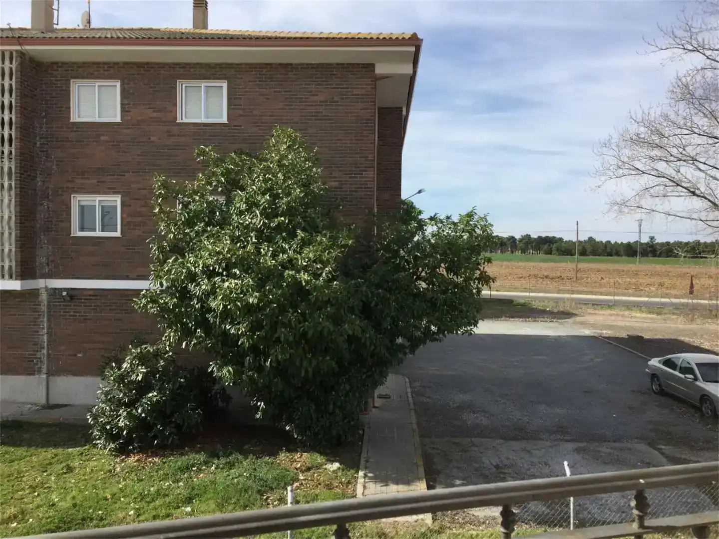 Vista exterior de Casa o xalet en venda en Martín Muñoz de las Posadas