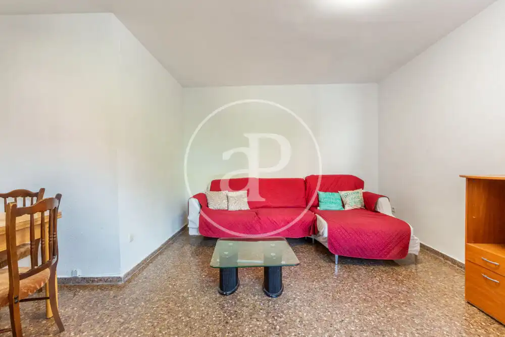 Living room of Flat for rent in Valencia  with Heating, Terrace and Furnished