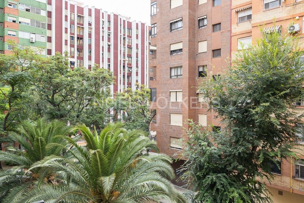 Vista exterior de Apartament de lloguer en  Valencia Capital amb Aire condicionat, Calefacció i Terrassa