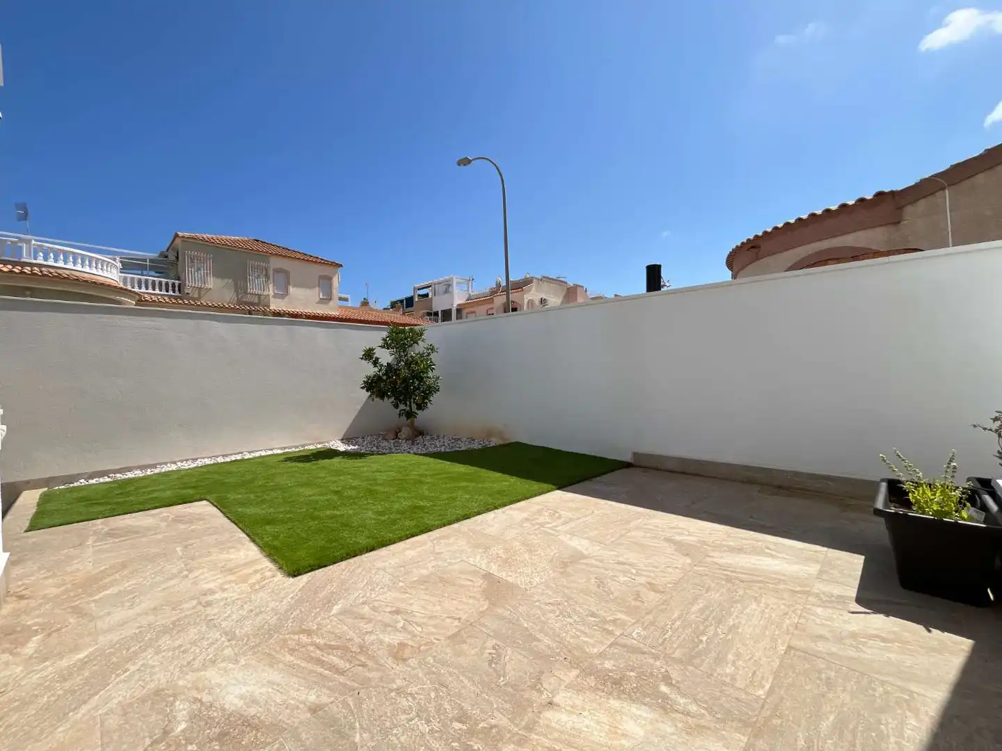 Terrassa de Casa o xalet en venda en Orihuela amb Aire condicionat, Traster i Moblat