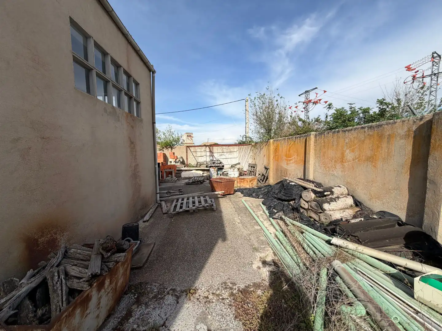 Nave industrial en venta en Ávila