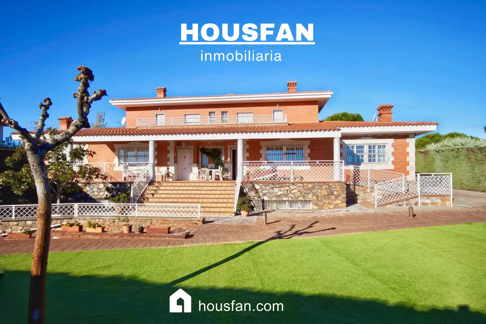 Exterior view of Houses for sale in Cáceres  with Air Conditioner, Heating and Private garden