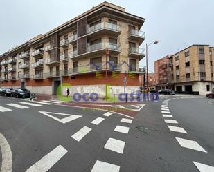 Vista exterior de Apartament en venda en Santa Marta de Tormes amb Calefacció, Parquet i Piscina