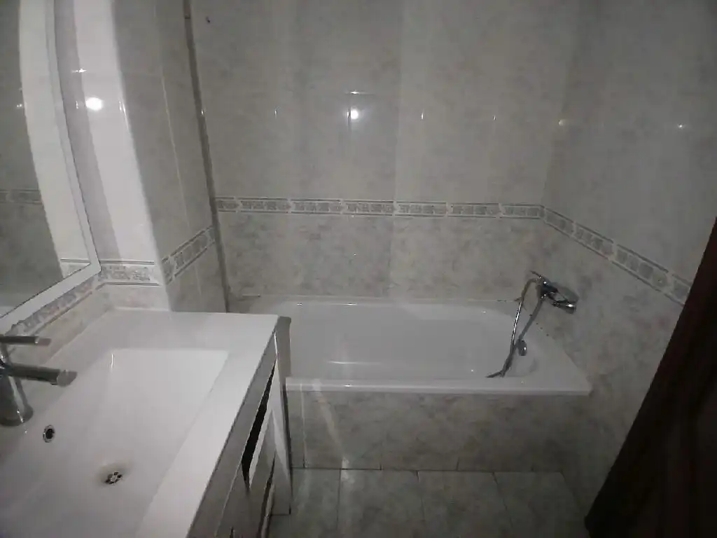 Baño de Piso en venta en Villamediana de Iregua