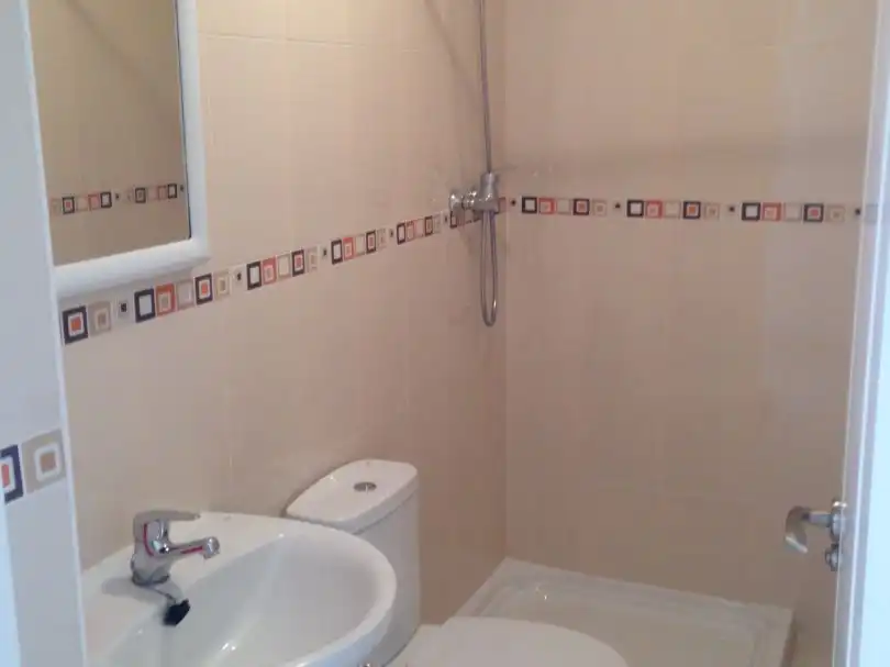 Bany de Apartament en venda en La Manga del Mar Menor amb Aire condicionat i Terrassa