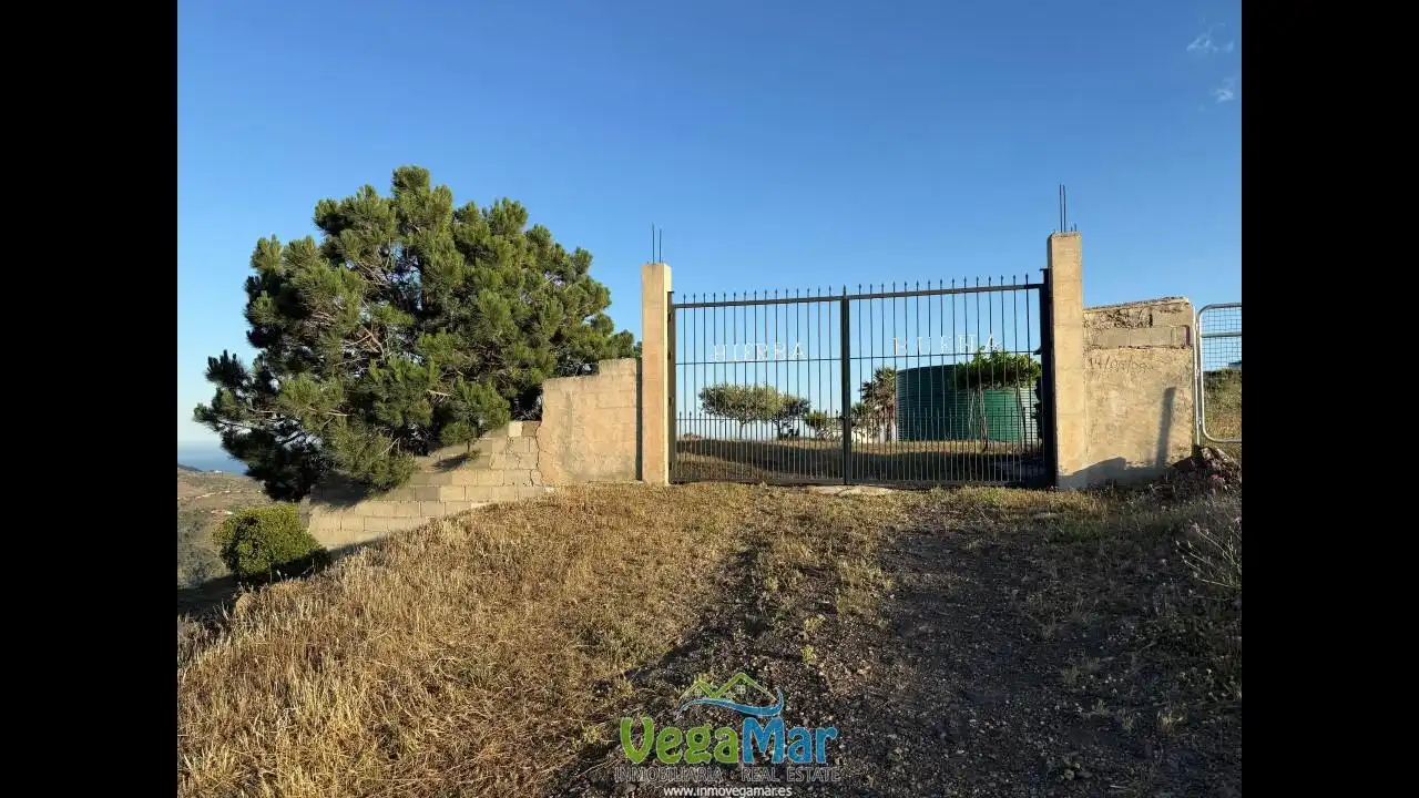 Finca rústica en venda en Almuñécar amb Terrassa i Piscina