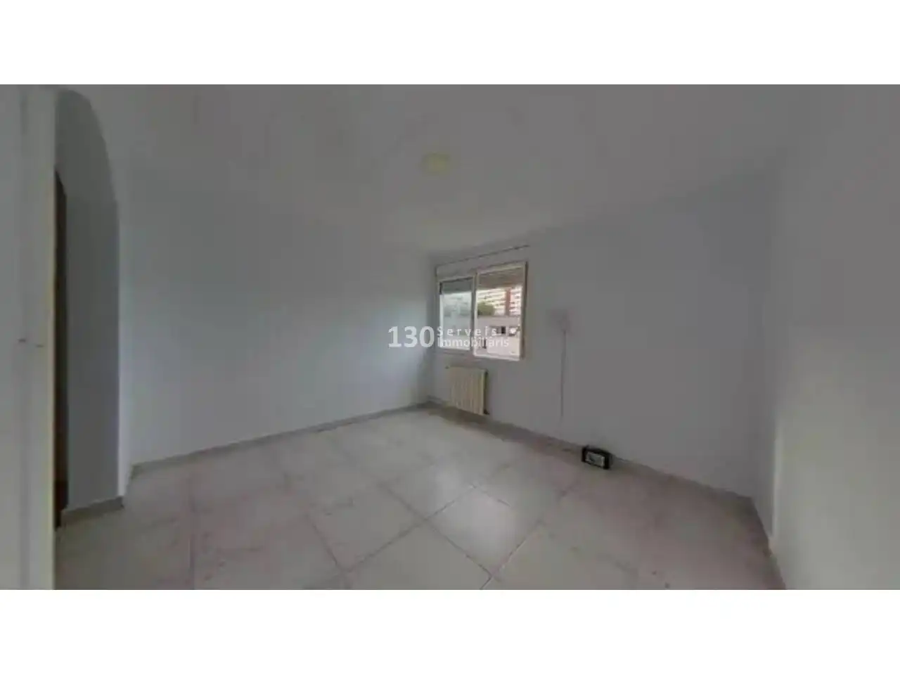 Bedroom of Flat for sale in Barcelona