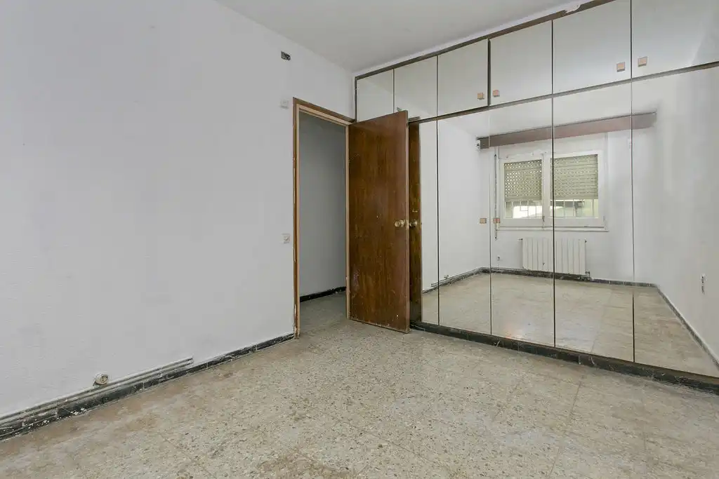 Bedroom of Flat for sale in Sant Vicenç Dels Horts