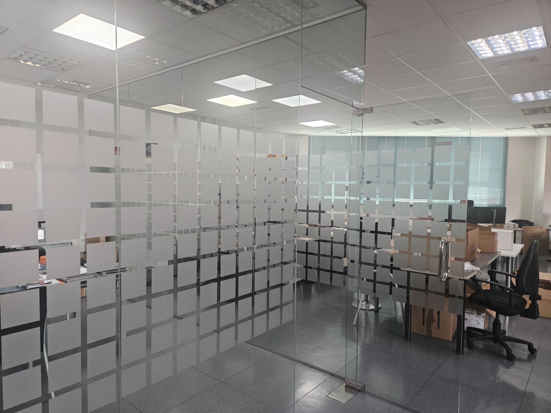 Office for sale in  Madrid Capital  with Air Conditioner, Heating and Storage room