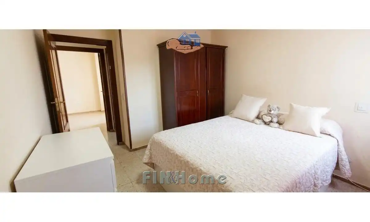 Bedroom of Flat for sale in Sevilla  with Air Conditioner, Terrace and Furnished