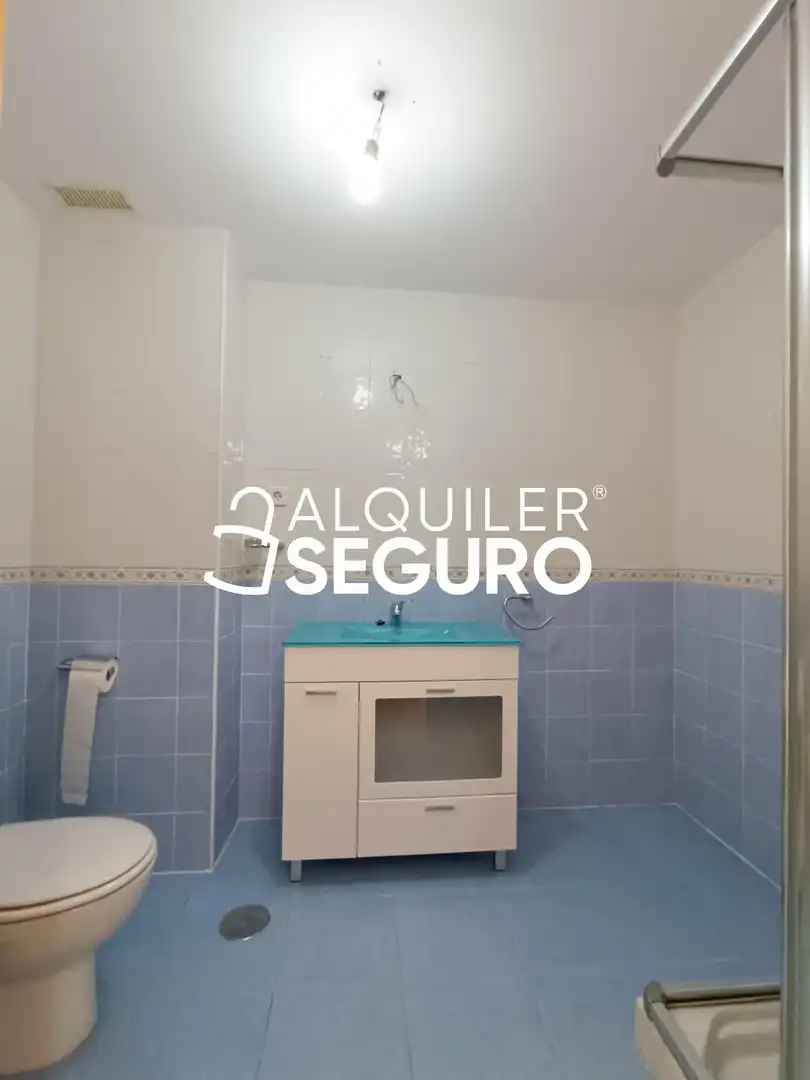 Bany de Casa o xalet de lloguer en Aranjuez amb Calefacció, Terrassa i Traster