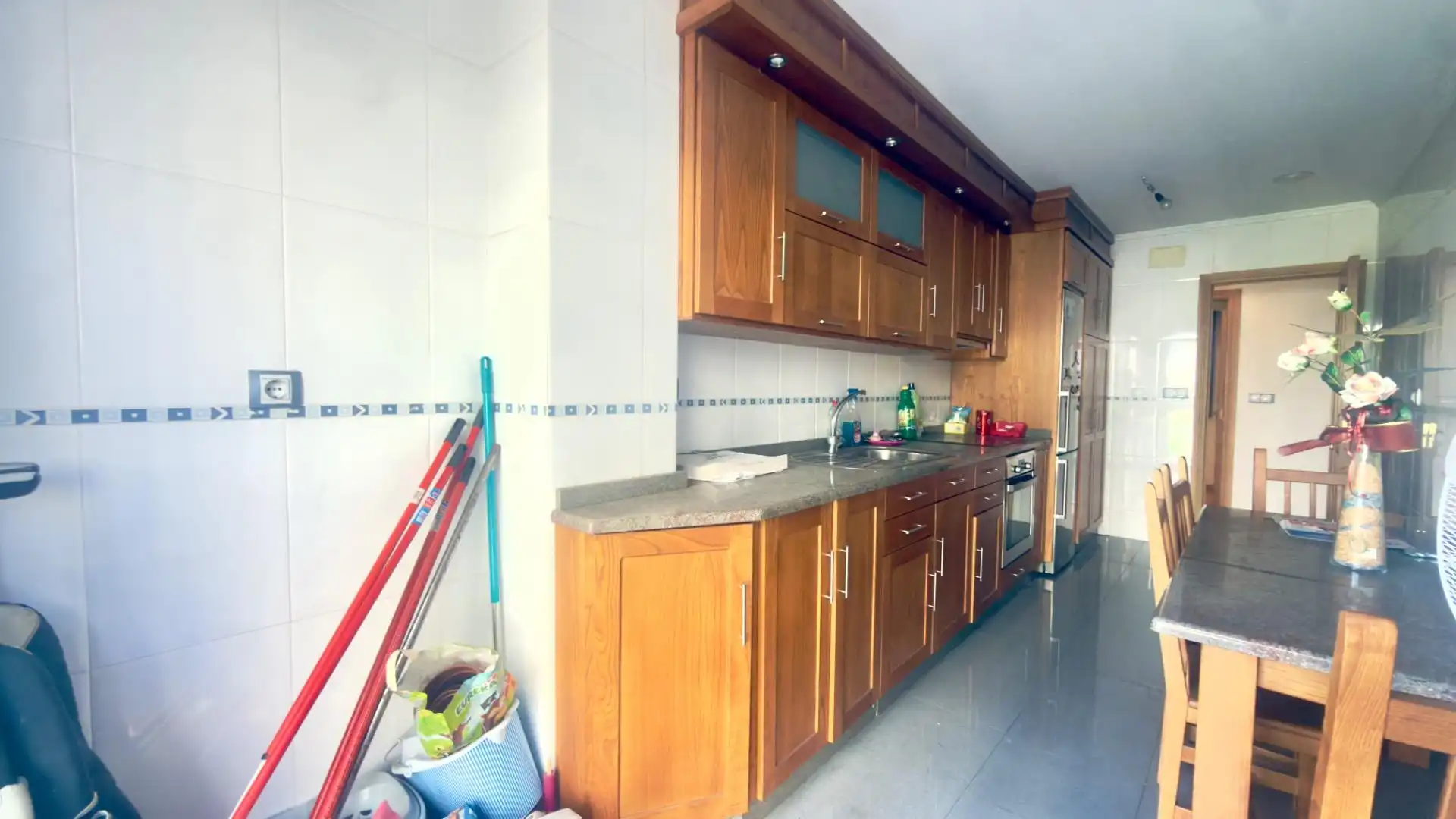 Cocina de Piso en venta en Ourense Capital  con Calefacción