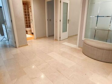 Flat with balcony for sale in Avenida AIGUERA