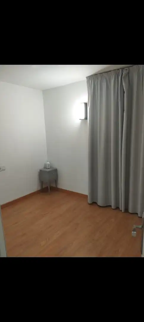 Habitación de Piso de alquiler en Málaga con Terraza, Amueblado y Horno