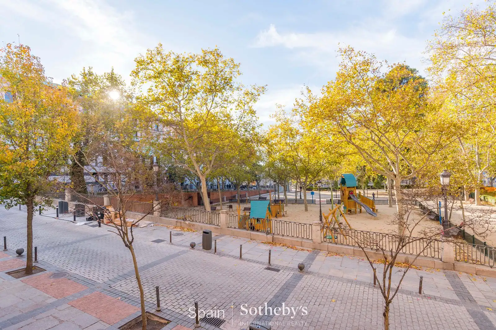 Apartments for sale in Calle de Lepanto, Palacio