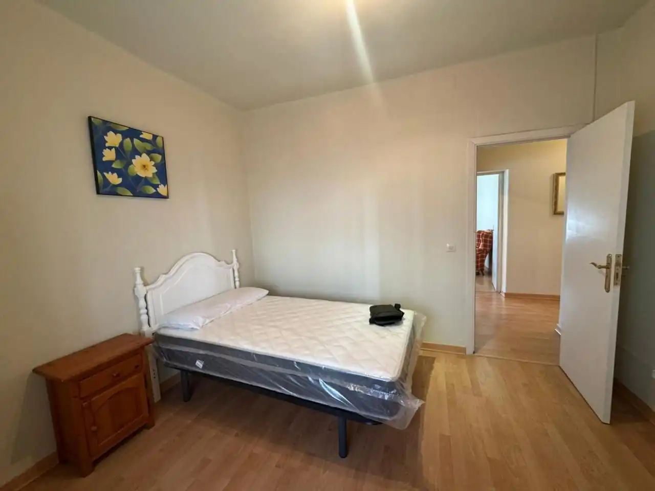 Schlafzimmer von Wohnung zur Miete in Vigo  mit Heizung und Möbliert