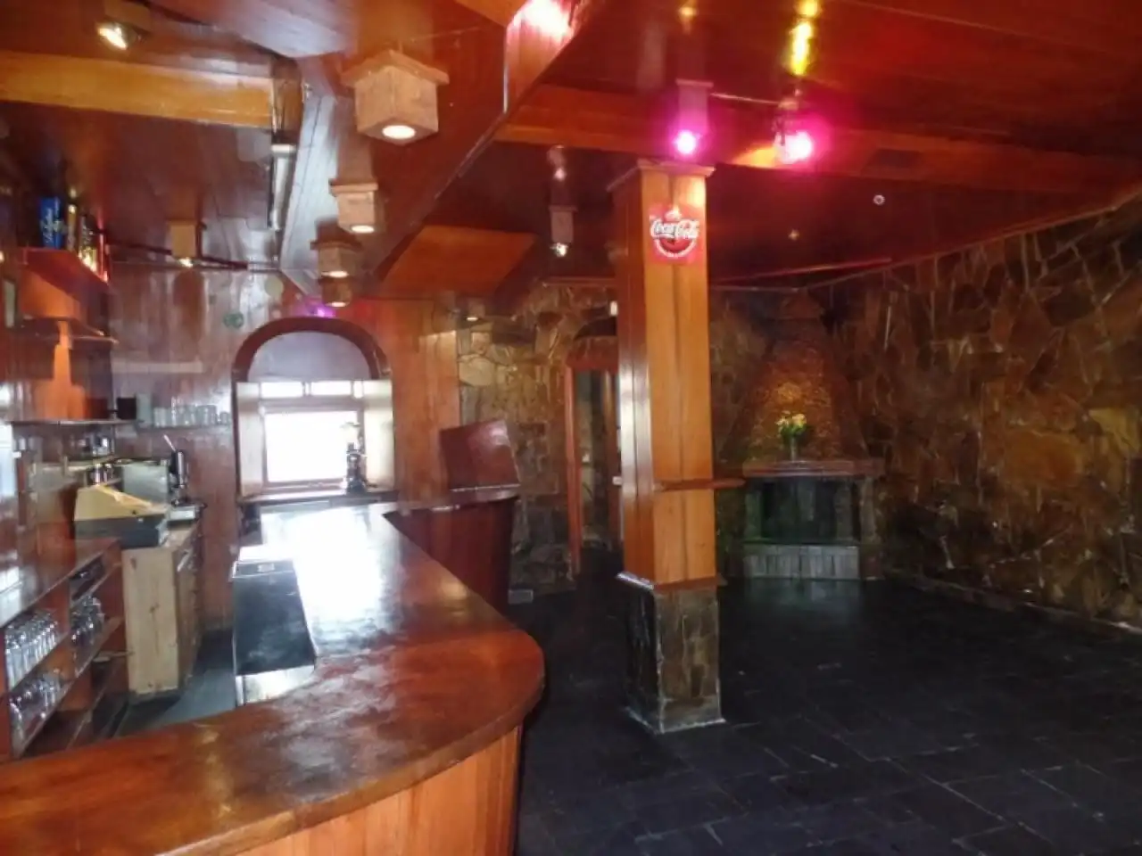 Local comercial en venda a Avenida De Fenar 12 24640 La Robla, imagen 2