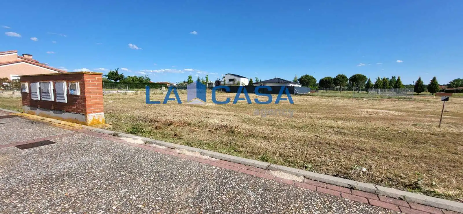 Lands and plots for sale in Calle Irlanda, imagen 2