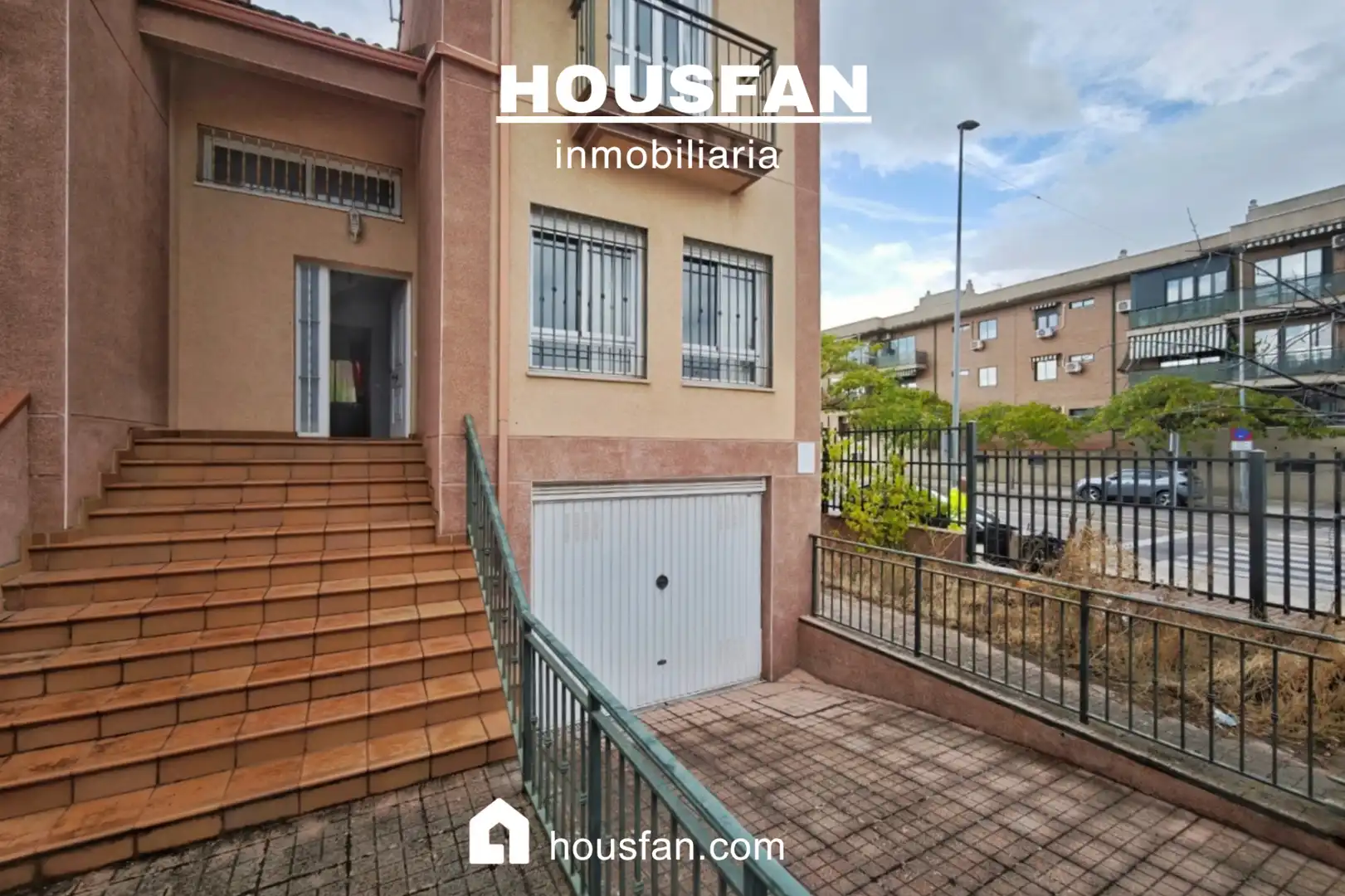 Vista exterior de Casa adosada en venta en Mejostilla
