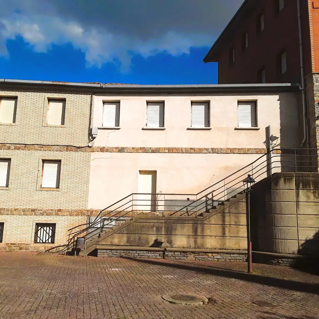 Vista exterior de Nave industrial en venta en San Pedro Manrique con Calefacción