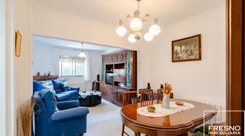 Foto 4 de Casa adosada en venta en Calle del Infante de Lara, Serracines, Madrid