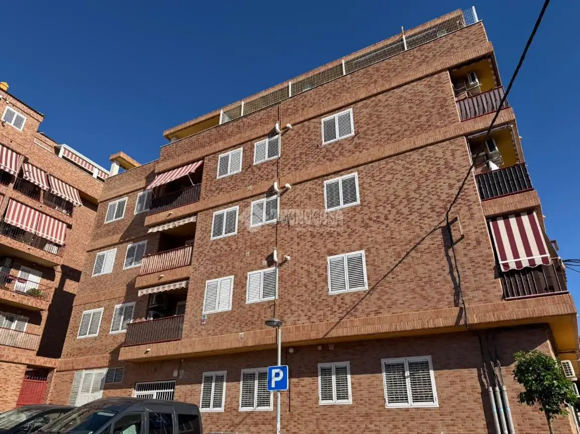 Flat with lift for sale in Santa Rita