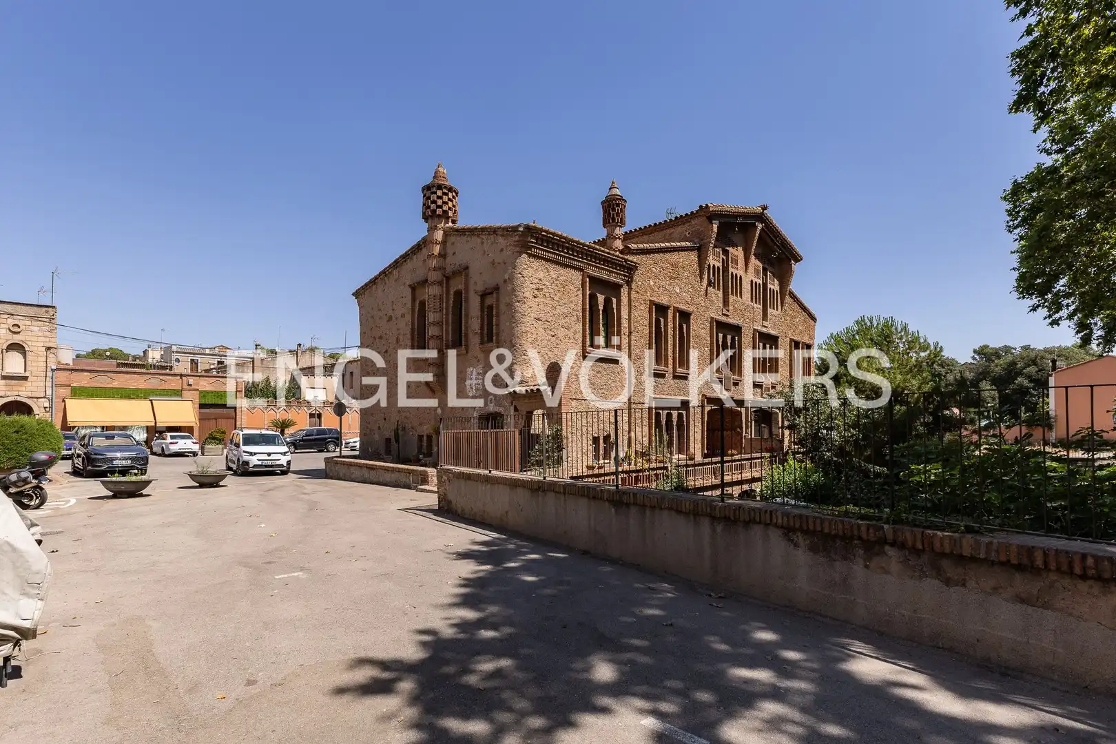 Vista exterior de Casa o xalet en venda en Santa Coloma de Cervelló amb Calefacció, Jardí privat i Terrassa