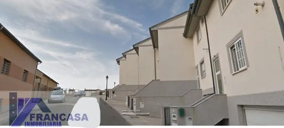 Casa en venda a Tornadizos de Ávila, imagen 3