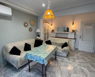 Living room of Flat for sale in Úbeda  with Air Conditioner, Heating and Balcony