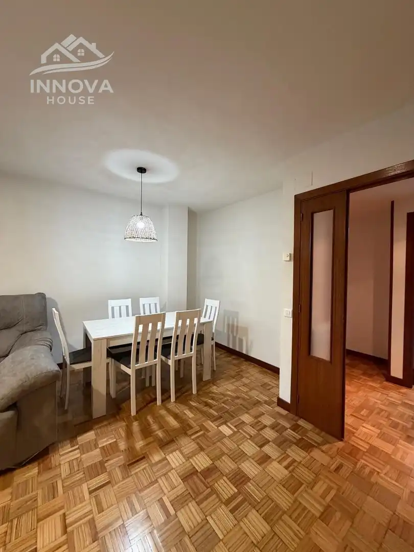 Flat for rent in Avenida Vicente Aleixandre, Sector Plaza de Toros